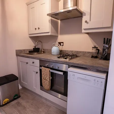 #2 The Stone House At Alensgrove ليكسْليب